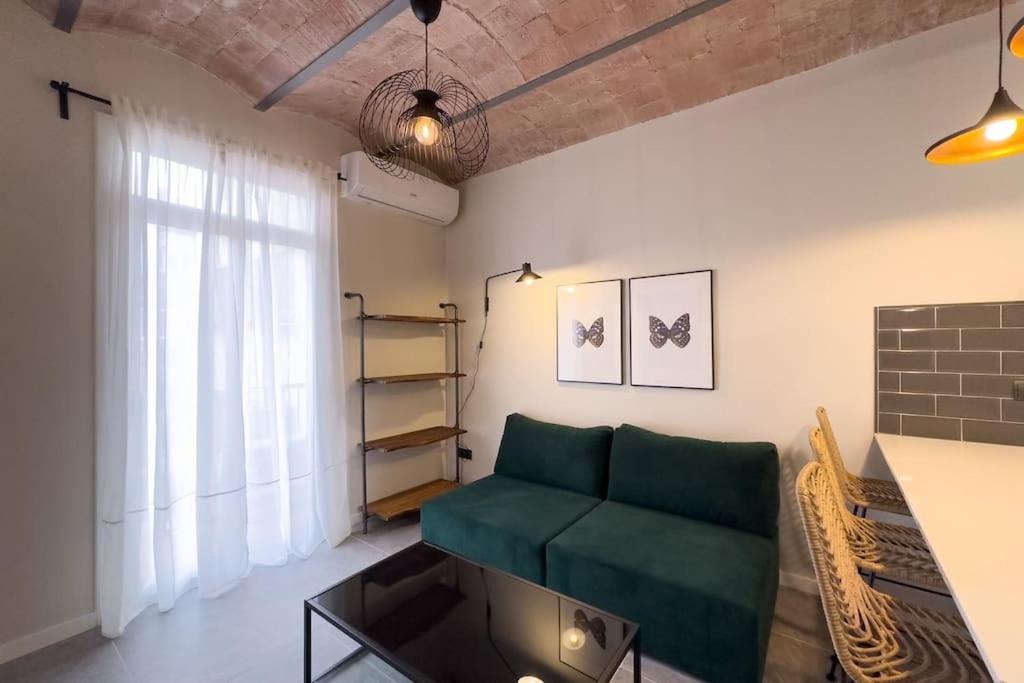 Bebarceloner Sants Apartments - 2 Bedrooms Εξωτερικό φωτογραφία